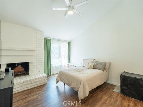 2620  Tustin  F  Avenue, Santa Ana, CA