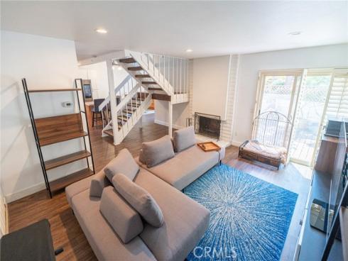 2620  Tustin  F  Avenue, Santa Ana, CA