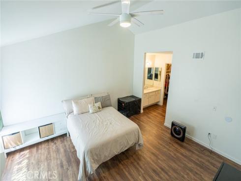 2620  Tustin  F  Avenue, Santa Ana, CA