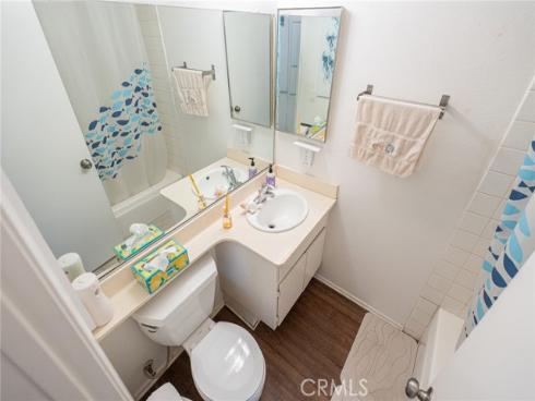 2620  Tustin  F  Avenue, Santa Ana, CA