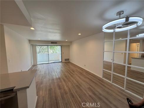 700 W 3rd  B107 , Santa Ana, CA