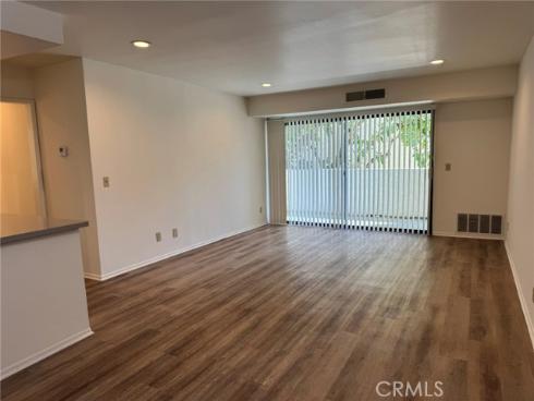 700 W 3rd  B107 , Santa Ana, CA