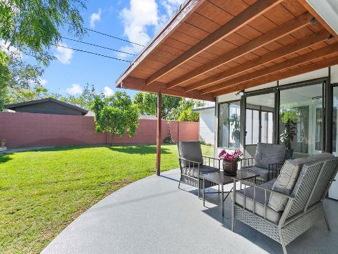 2214 N Spruce   Street, Santa Ana, CA