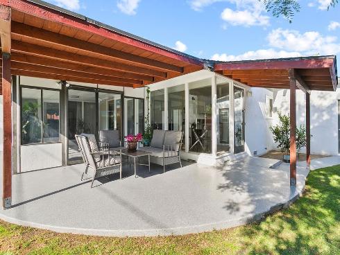 2214 N Spruce   Street, Santa Ana, CA