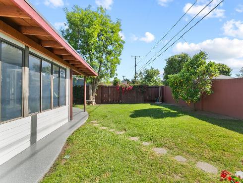 2214 N Spruce   Street, Santa Ana, CA