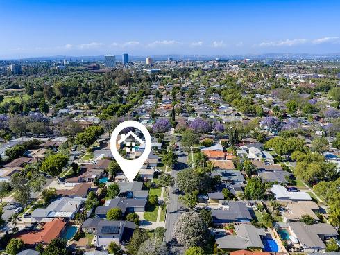 2214 N Spruce   Street, Santa Ana, CA