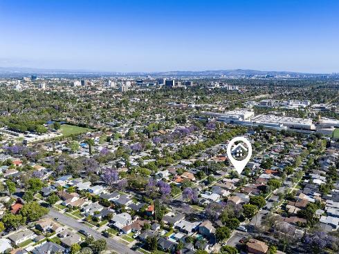 2214 N Spruce   Street, Santa Ana, CA