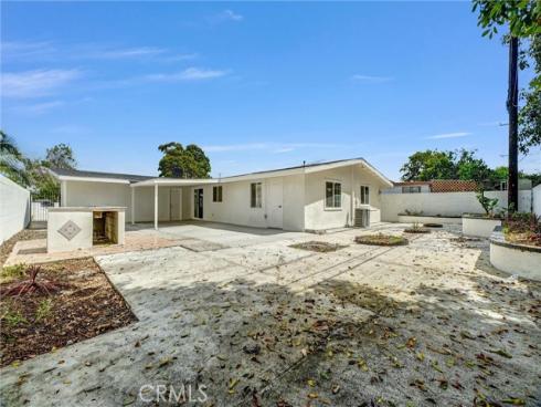 4122 W Kent  , Santa Ana, CA