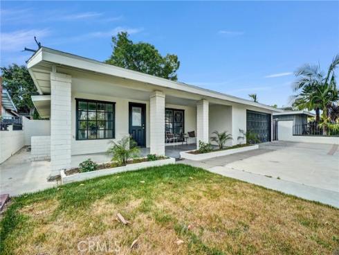 4122 W Kent  , Santa Ana, CA