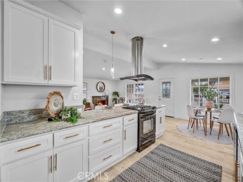 4122 W Kent  , Santa Ana, CA