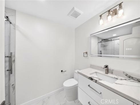 2827 W Edinger   Avenue, Santa Ana, CA