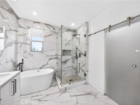 2827 W Edinger   Avenue, Santa Ana, CA