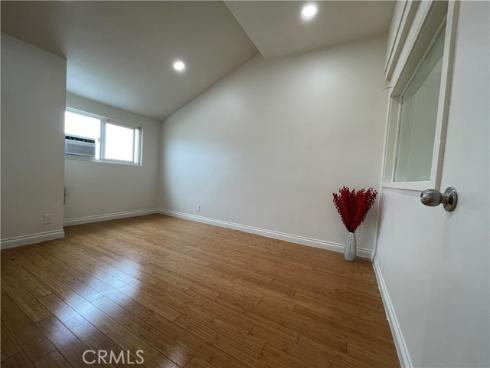 4828 W 5th  E , Santa Ana, CA