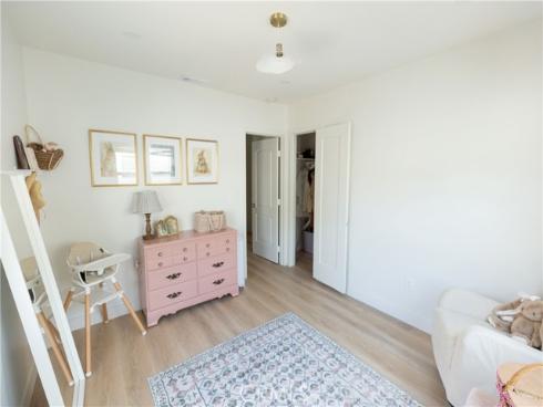 715 E Mcfadden  , Santa Ana, CA