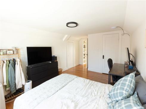 715 E Mcfadden  , Santa Ana, CA