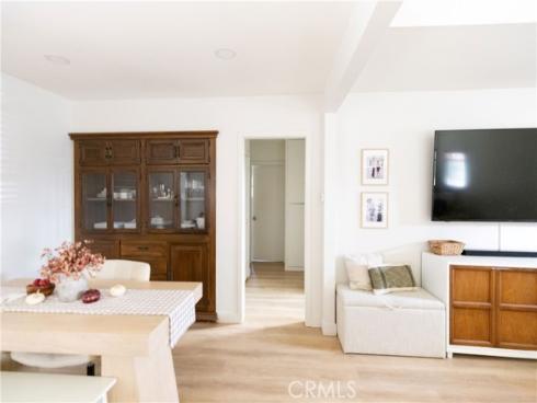 715 E Mcfadden  , Santa Ana, CA