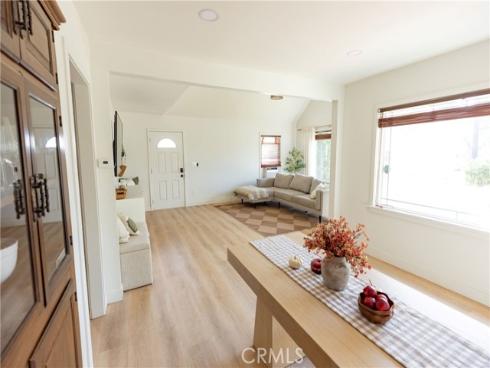 715 E Mcfadden  , Santa Ana, CA