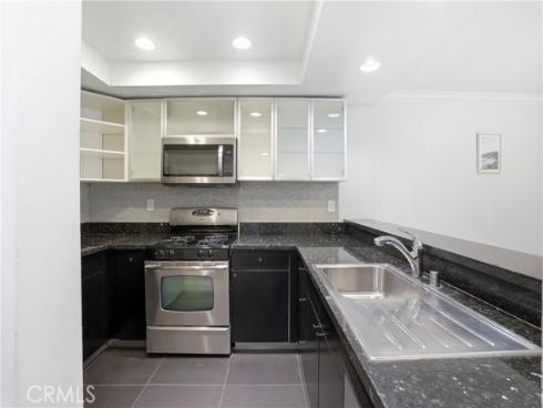 809 N Spurgeon  5  Street, Santa Ana, CA