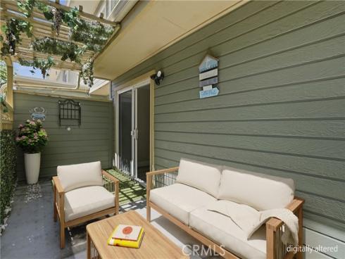 809 N Spurgeon  5  Street, Santa Ana, CA