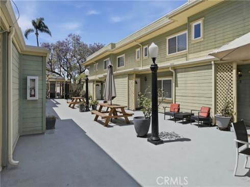 809 N Spurgeon  5  Street, Santa Ana, CA