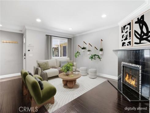 809 N Spurgeon  5  Street, Santa Ana, CA