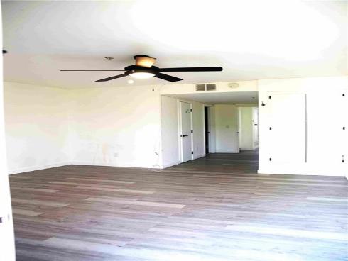 1021 W Bishop  212-I , Santa Ana, CA