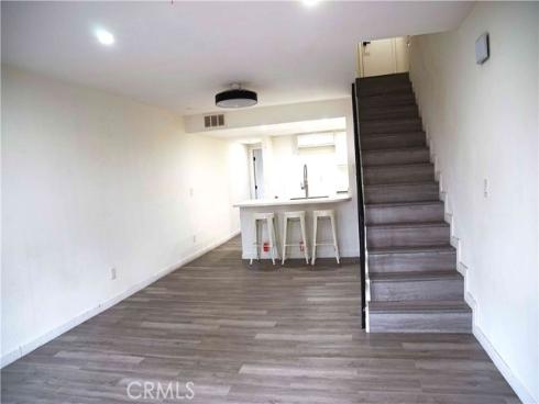 1021 W Bishop  212-I , Santa Ana, CA