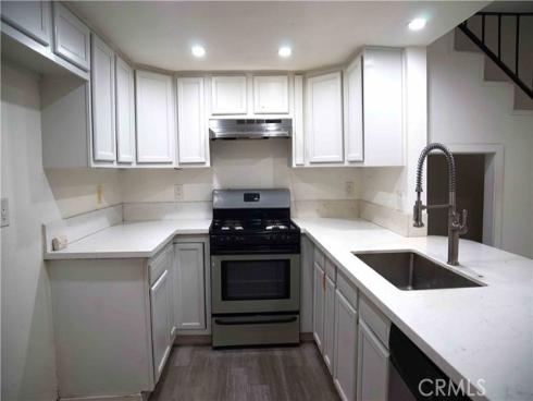 1021 W Bishop  212-I , Santa Ana, CA