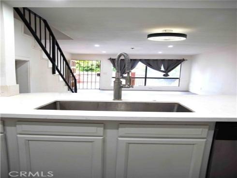 1021 W Bishop  212-I , Santa Ana, CA