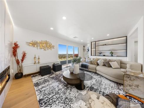 12284  Circula Panorama  , Santa Ana, CA