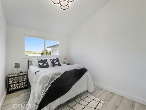 405 S Clara  , Santa Ana, CA