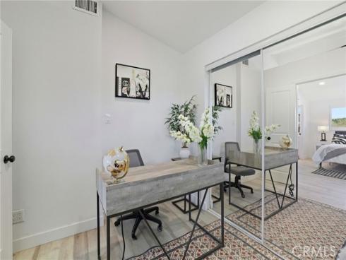 405 S Clara  , Santa Ana, CA