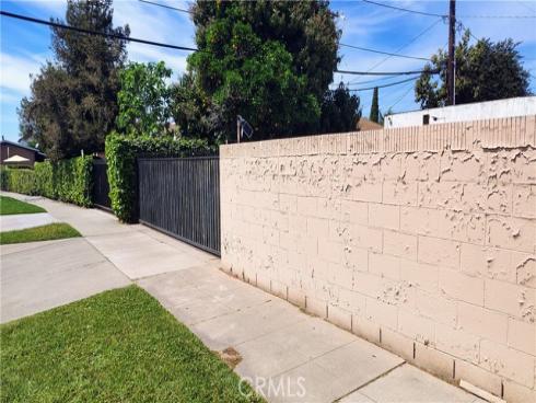 920 S Flower  , Santa Ana, CA