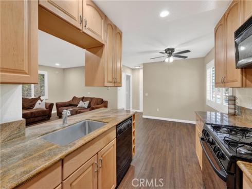 1060  Cabrillo Park  A  Drive, Santa Ana, CA