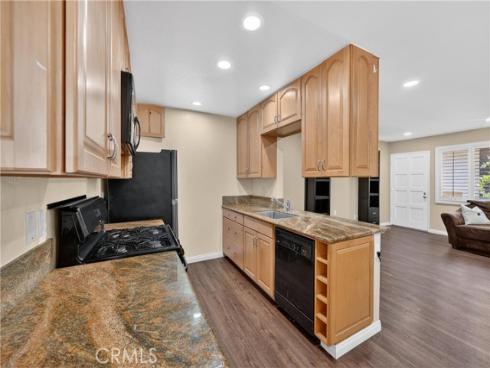 1060  Cabrillo Park  A  Drive, Santa Ana, CA