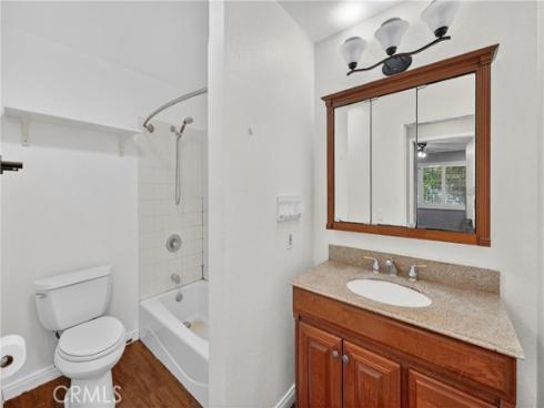 1060  Cabrillo Park  A  Drive, Santa Ana, CA