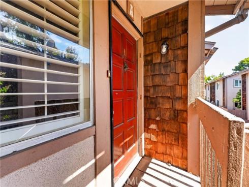 1060  Cabrillo Park  A  Drive, Santa Ana, CA