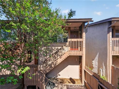 1060  Cabrillo Park  A  Drive, Santa Ana, CA