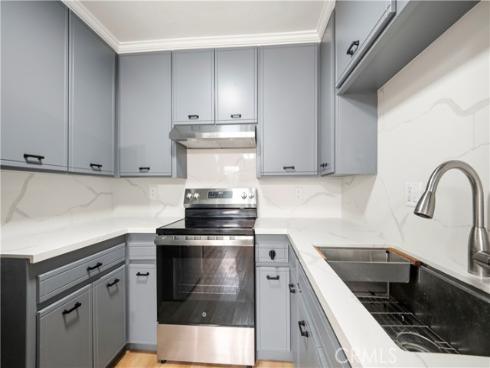 1602 N King,  APT#D4  Street, Santa Ana, CA