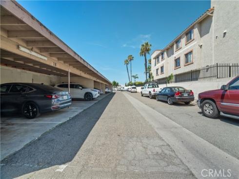 1602 N King,  APT#D4  Street, Santa Ana, CA