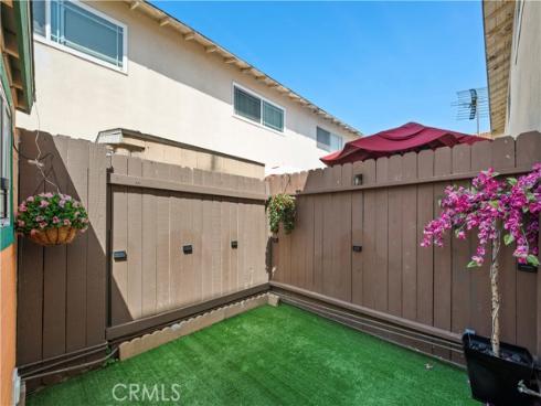 1602 N King,  APT#D4  Street, Santa Ana, CA