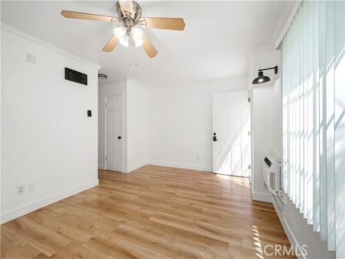 1602 N King,  APT#D4  Street, Santa Ana, CA