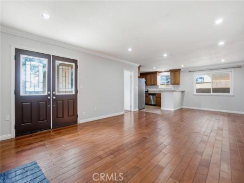 2083 S Cedar   Street, Santa Ana, CA