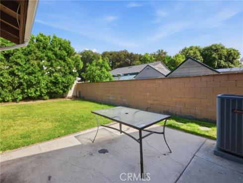 2083 S Cedar   Street, Santa Ana, CA