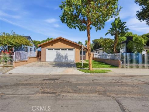 2083 S Cedar   Street, Santa Ana, CA