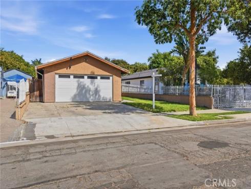 2083 S Cedar   Street, Santa Ana, CA
