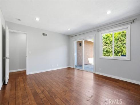 2083 S Cedar   Street, Santa Ana, CA