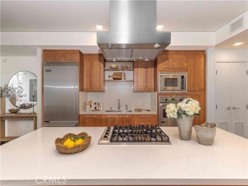 9  Macarthur Place  1006 , Santa Ana, CA