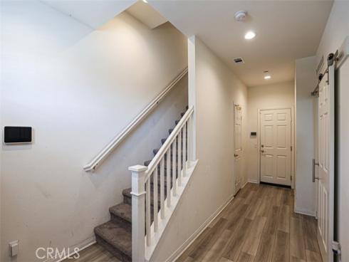 923 E 2nd  , Santa Ana, CA