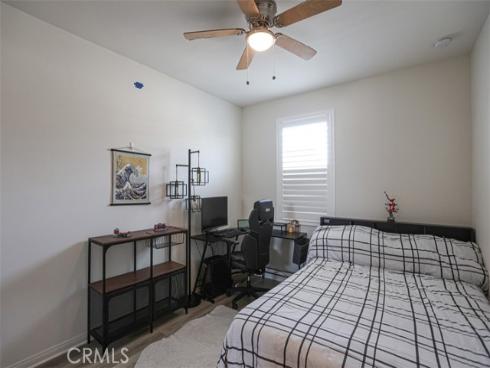 923 E 2nd  , Santa Ana, CA